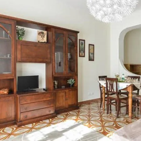 La Casa Di Eva * Roma